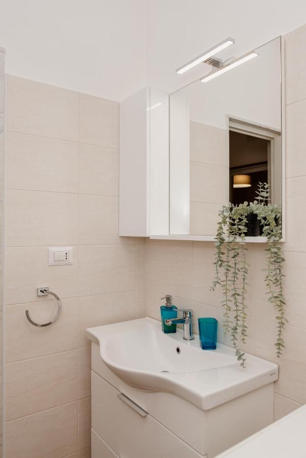 Casa Cicetta Apartment โจวีนัซโซ ภายนอก รูปภาพ