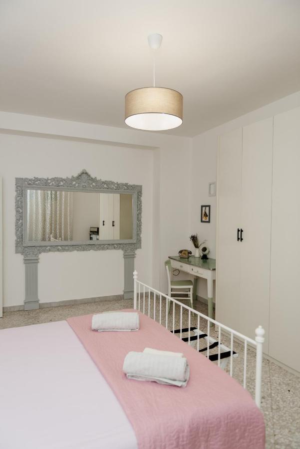 Casa Cicetta Apartment โจวีนัซโซ ภายนอก รูปภาพ