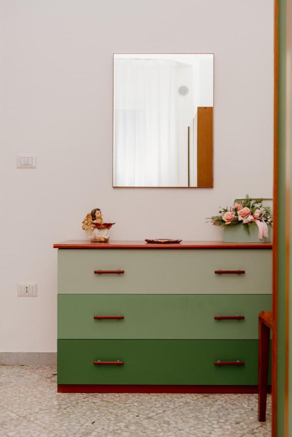 Casa Cicetta Apartment โจวีนัซโซ ภายนอก รูปภาพ