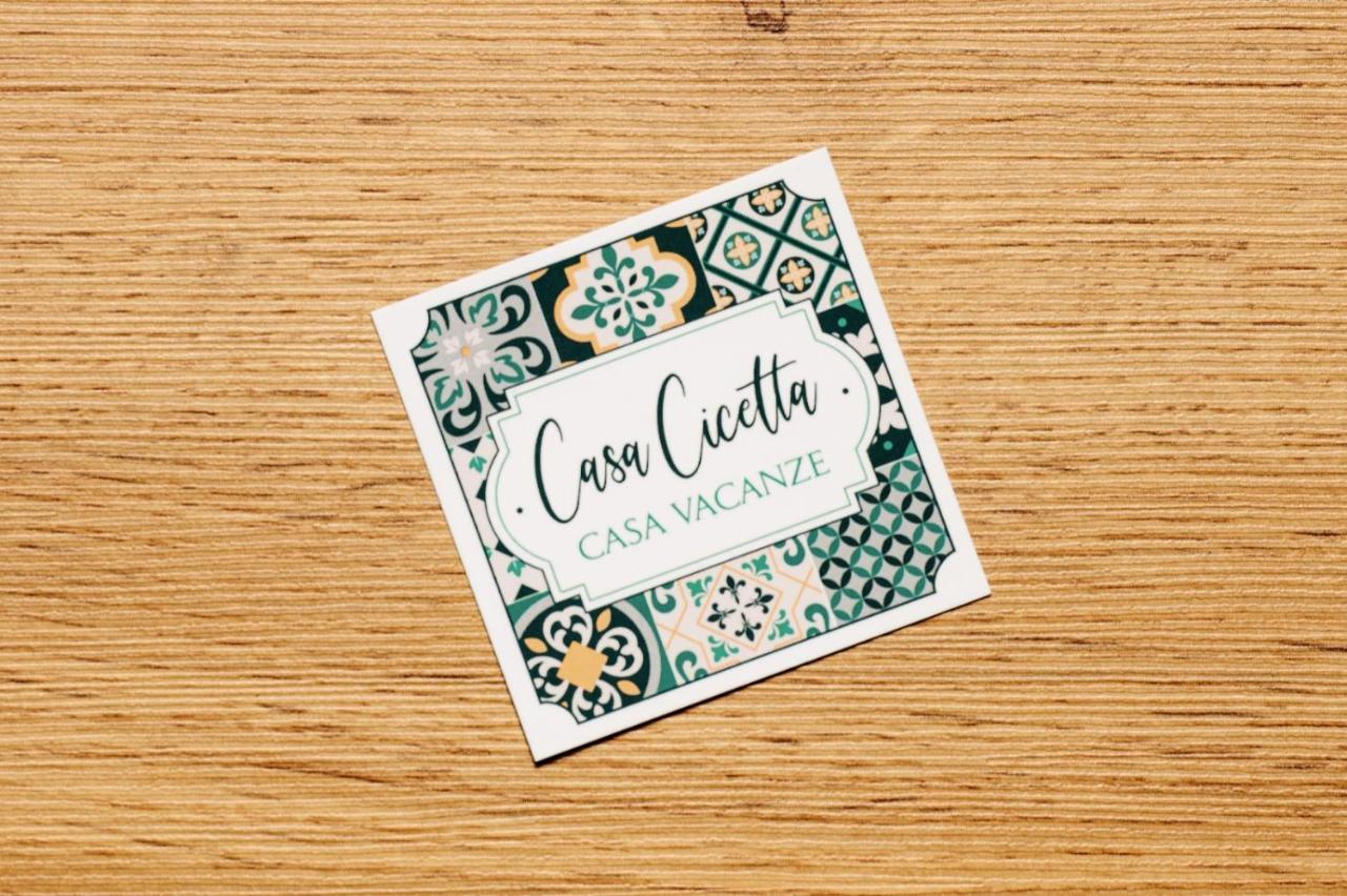 Casa Cicetta Apartment โจวีนัซโซ ภายนอก รูปภาพ